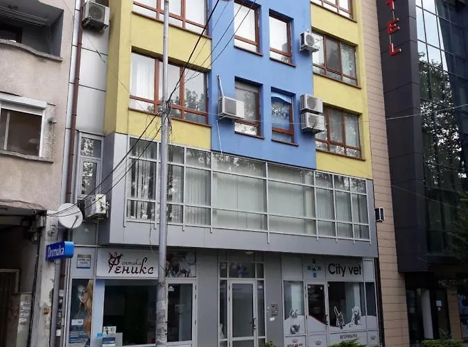 アパート Art Luxury